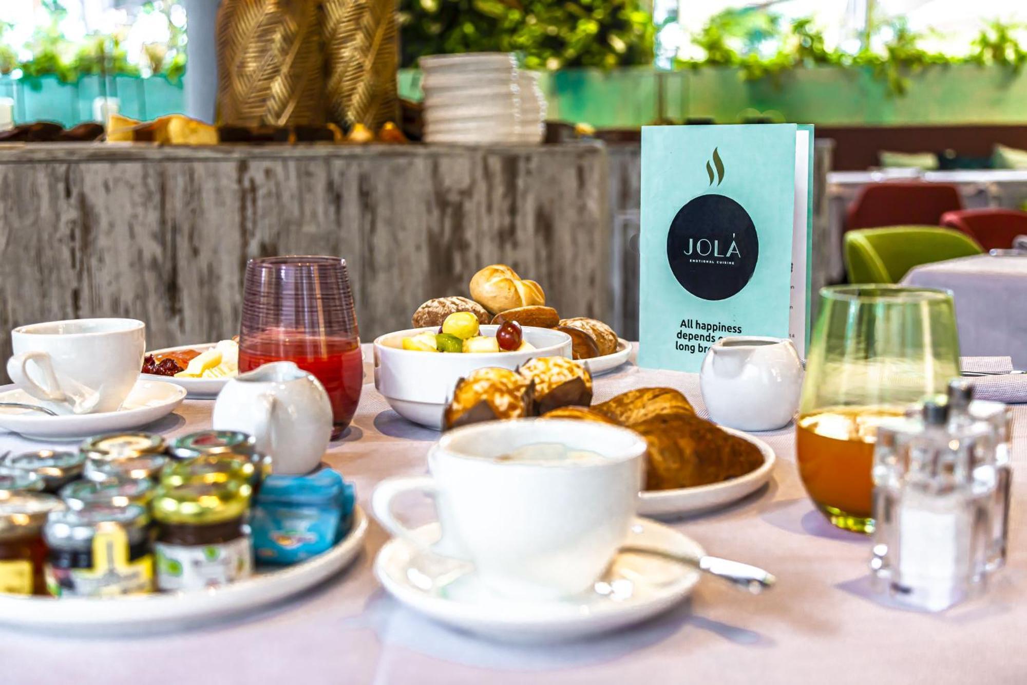 J44 Lifestyle Hotel Lido di Jesolo Esterno foto Jola